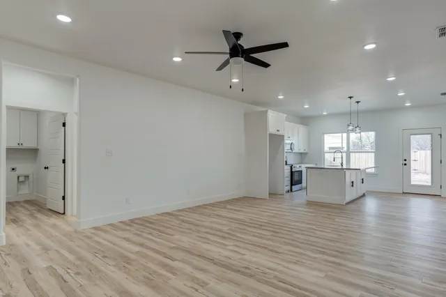 $239,000 | 407 Ave M, Abernathy, TX 79311