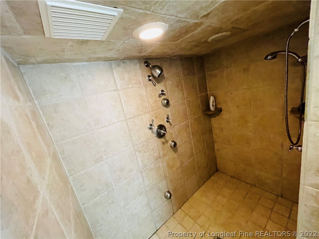 2093 Henry Berry Road Rowland, NC 28383 - Photo 24 of 39 Gallery Image 24