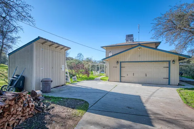 $350,000 | 47300 Miwoc Avenue, Coarsegold, CA 93614