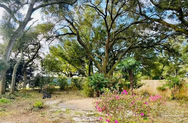 $2,575 | 5705 Admiral Doyle Road, Pensacola, FL 32506