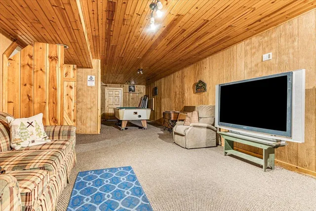 $900,000 | 16253 1st Lane, Union Pier, MI 49129