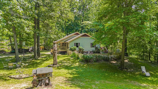 $900,000 | 16253 1st Lane, Union Pier, MI 49129