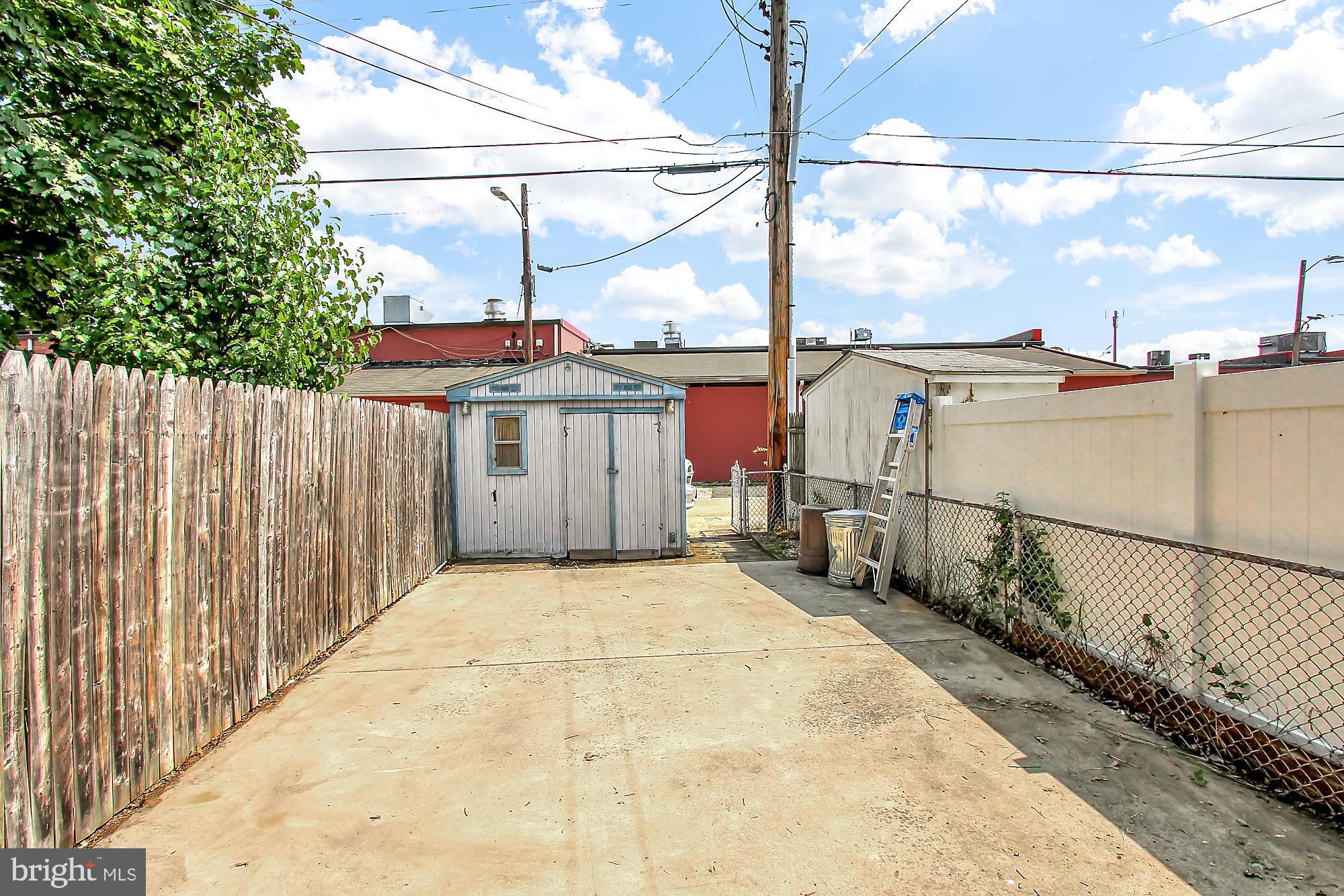 27 Hawthorne Road Baltimore, MD 21220 - Photo 22 of 25