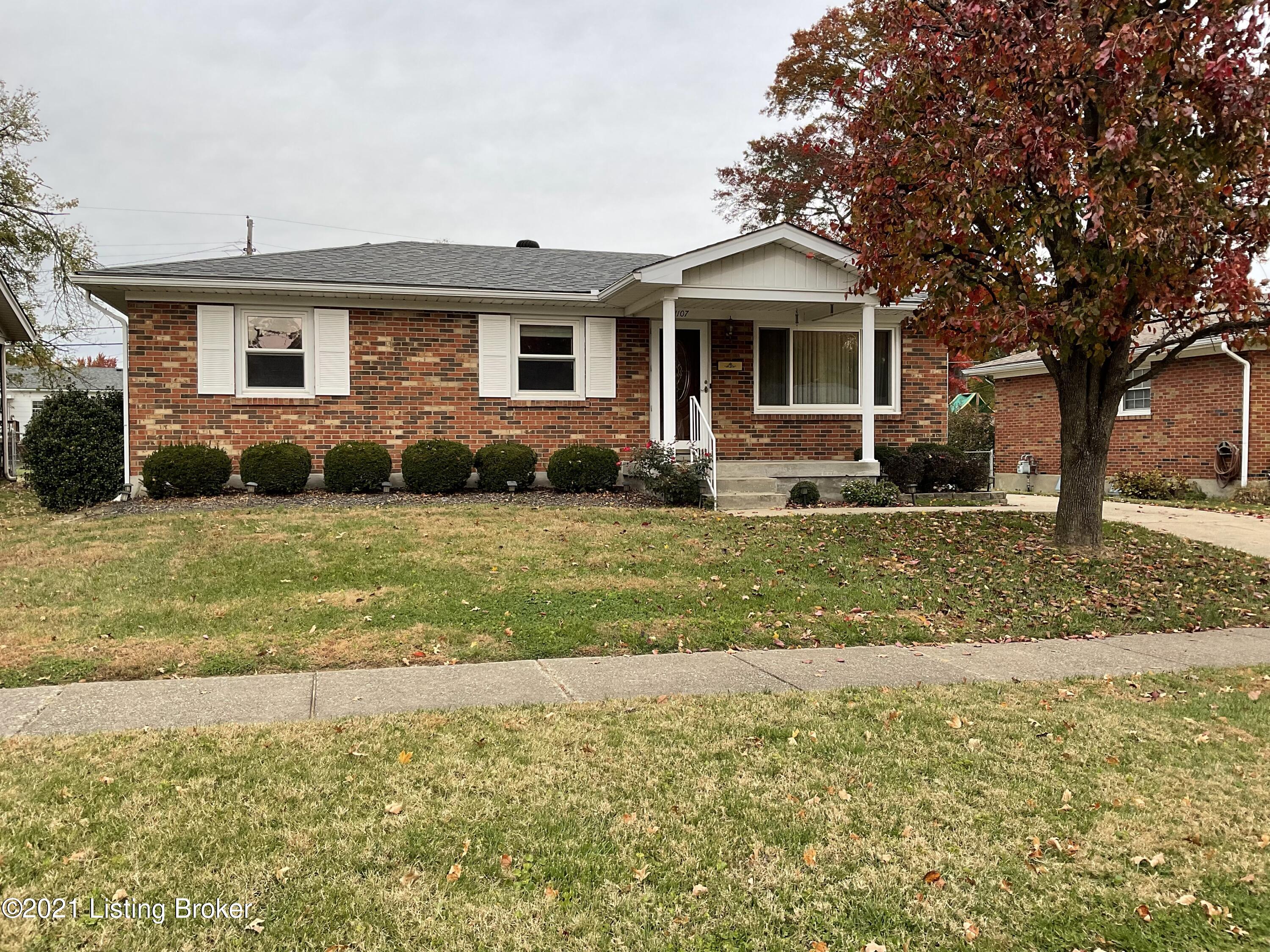 1107 Franelm Road Louisville, KY 40214 - Photo 1 of 43 Brick ranch