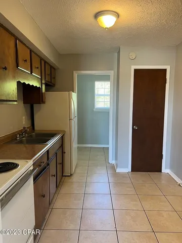 $950 | 829 Russ Lake Drive, Unit A, Panama City, FL 32404