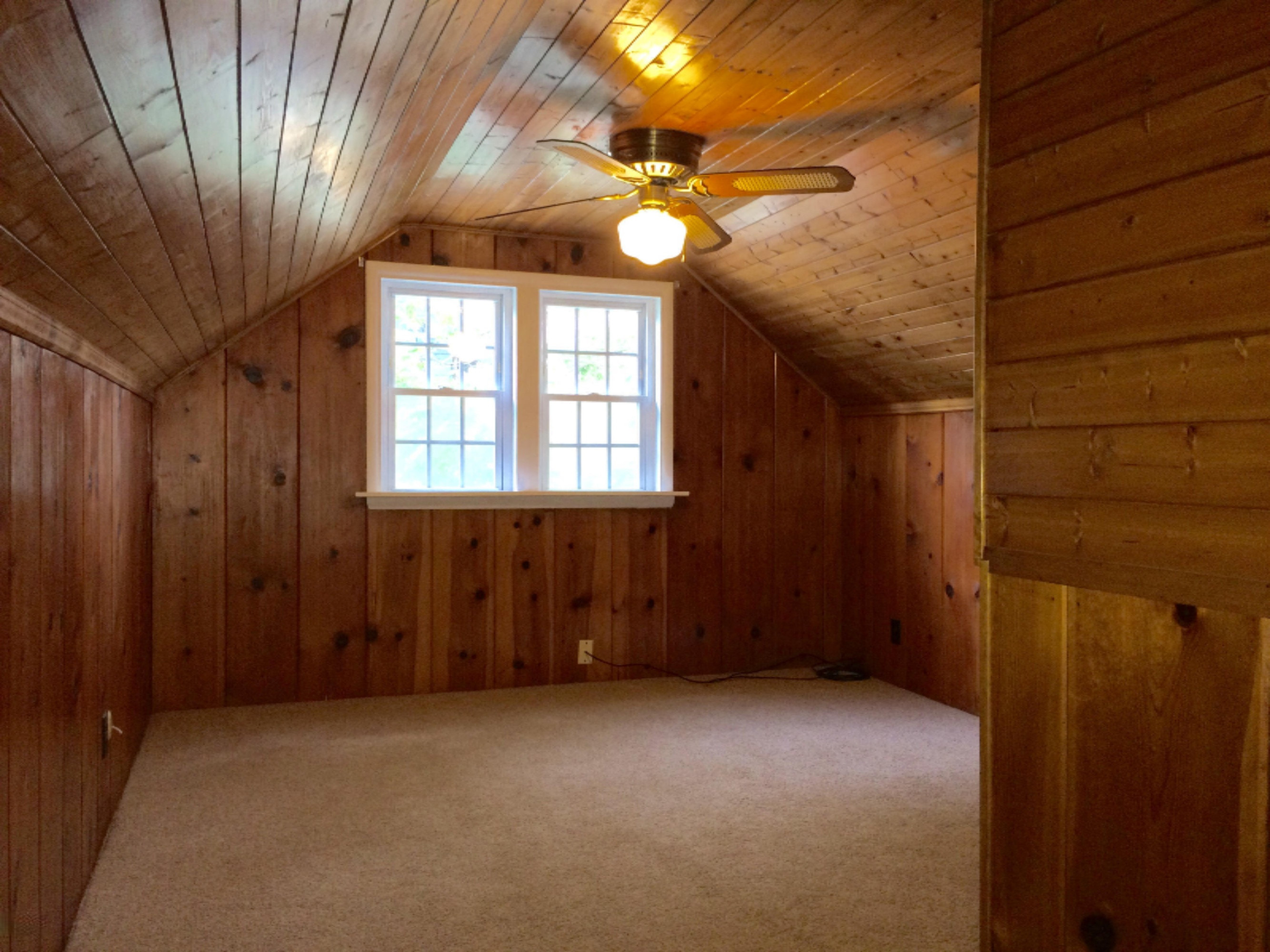 731 4 Mile Road Northeast Grand Rapids, MI 49525 - Photo 9 of 16 knotty