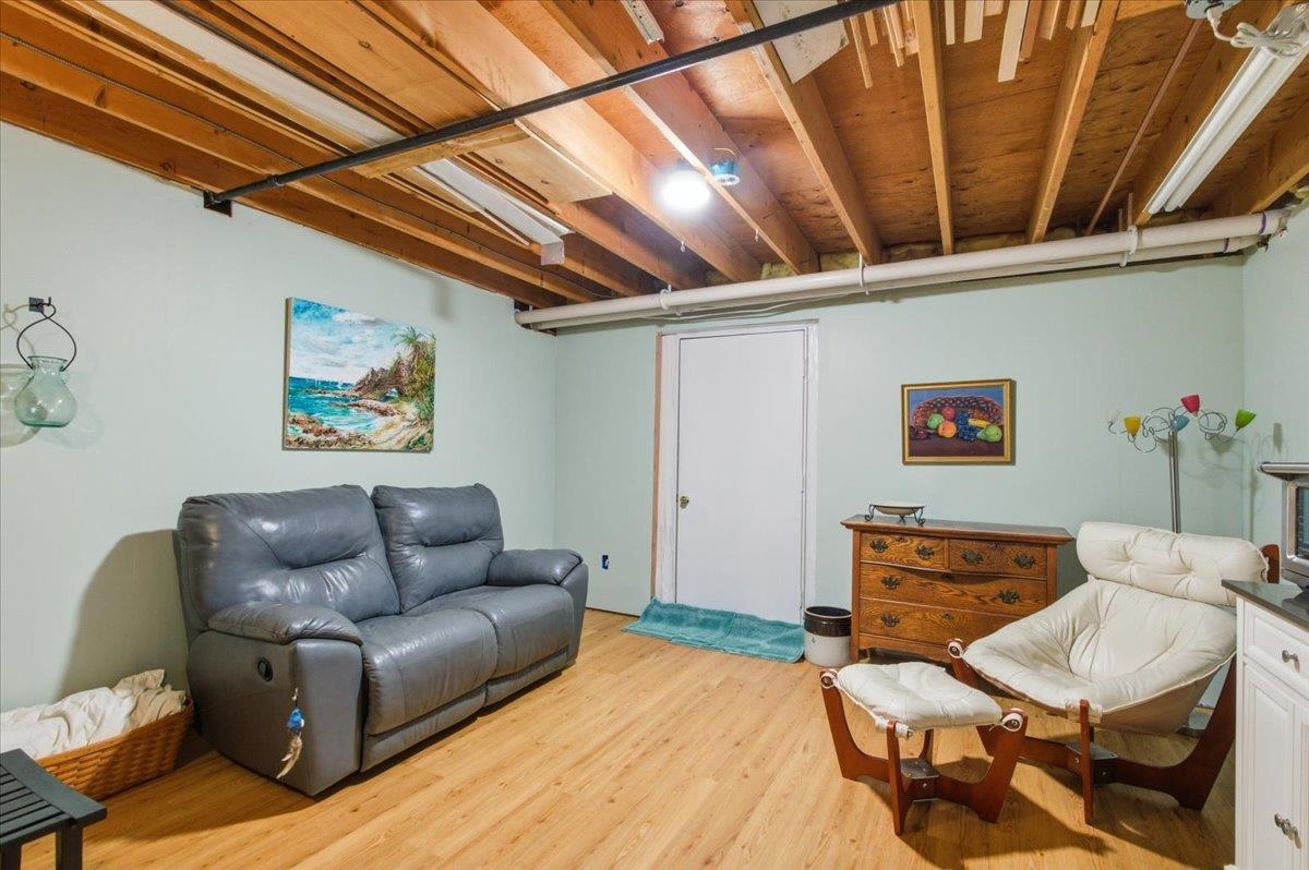 56 Temple Street Burlington, VT 05408 - Photo 35 of 59