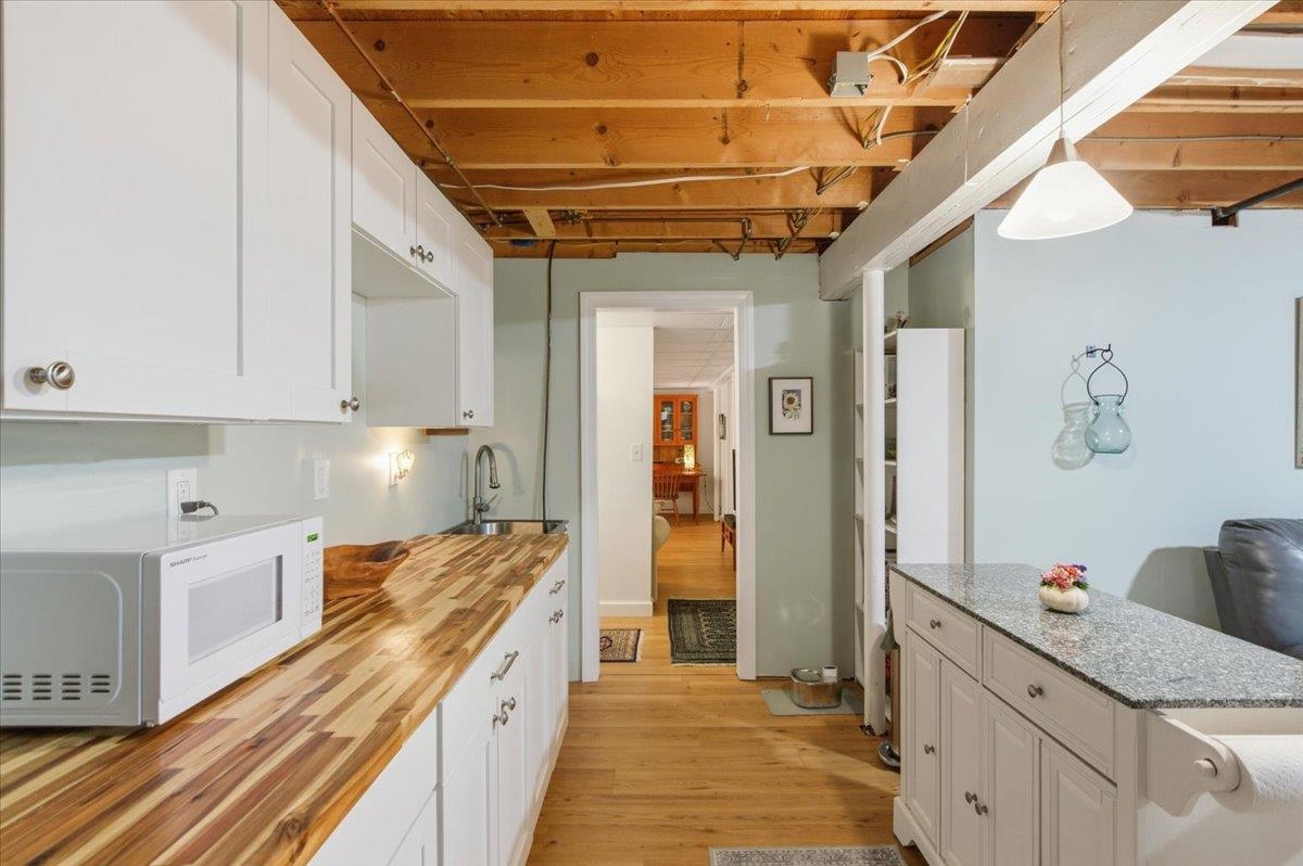 56 Temple Street Burlington, VT 05408 - Photo 36 of 59