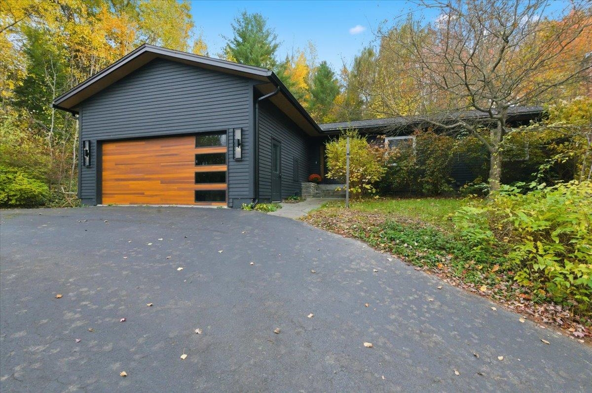 56 Temple Street Burlington, VT 05408 - Photo 41 of 59