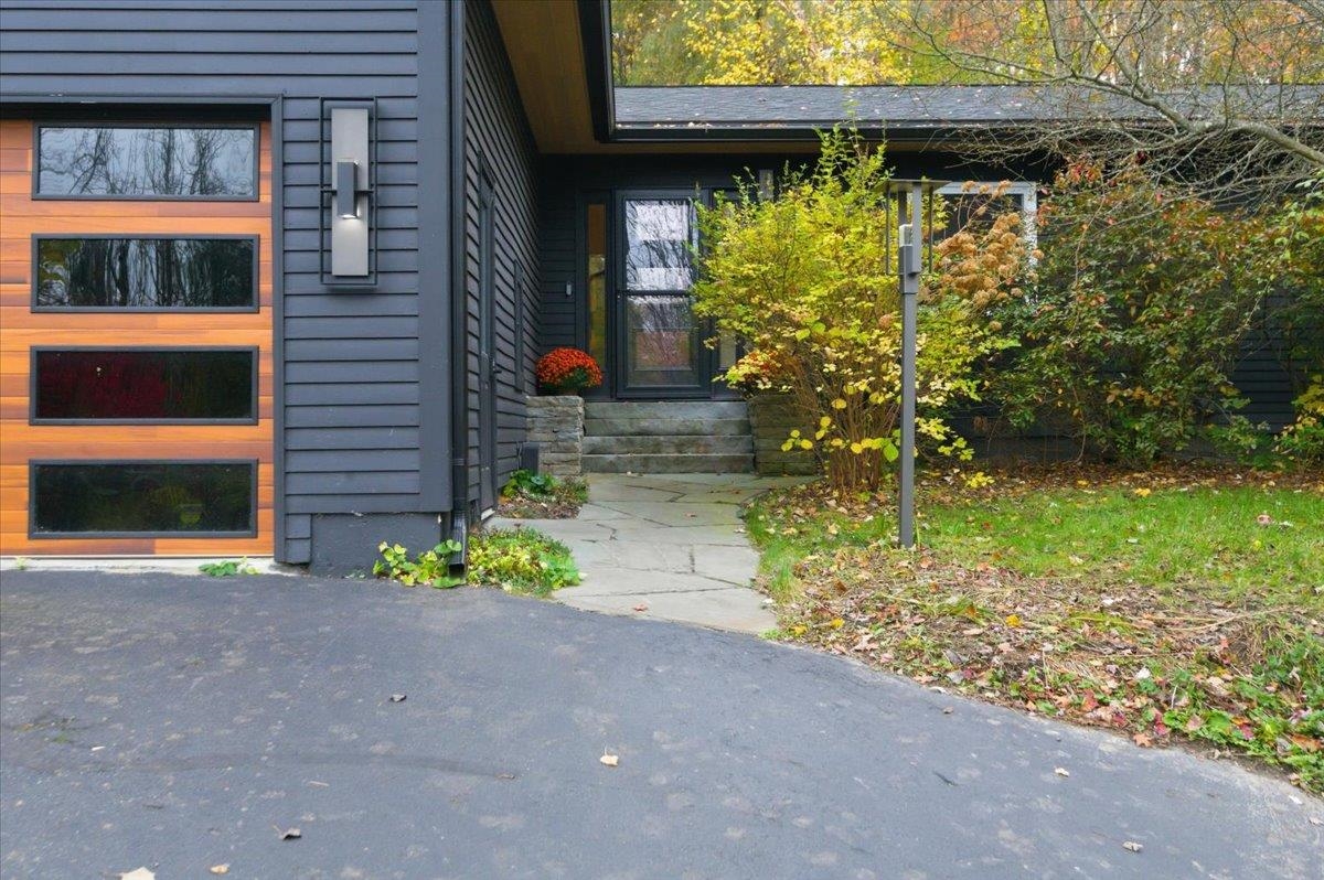 56 Temple Street Burlington, VT 05408 - Photo 42 of 59