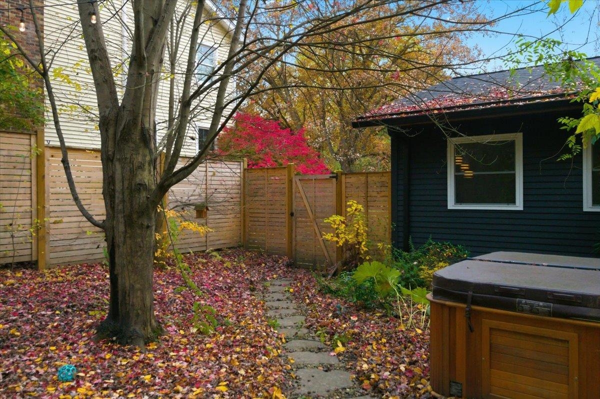 56 Temple Street Burlington, VT 05408 - Photo 50 of 59