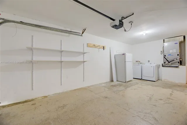 a view of a garage room