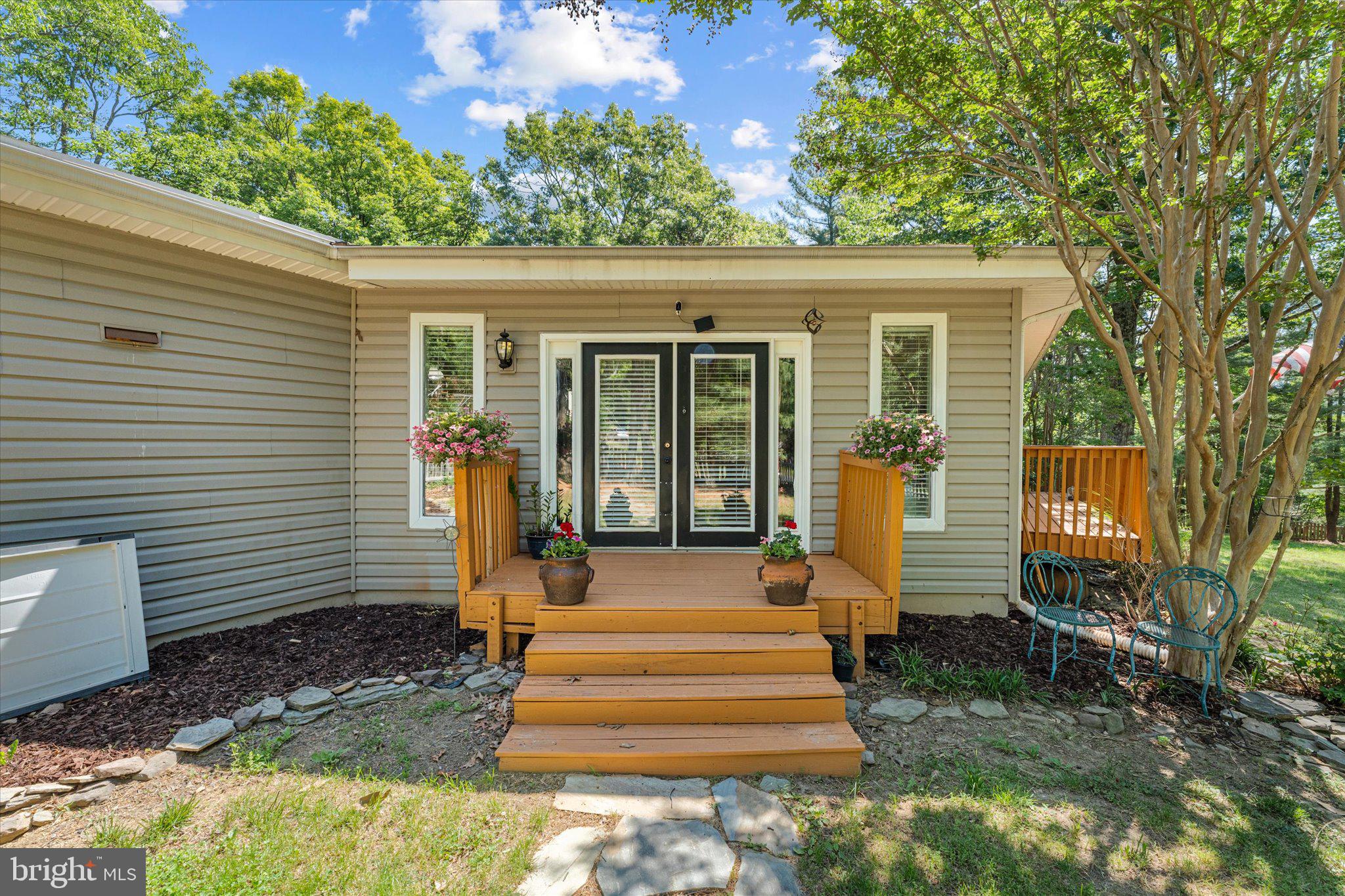 1810 Ridge Road Haymarket, VA 20169 - Photo 2 of 52 Gallery Image 2
