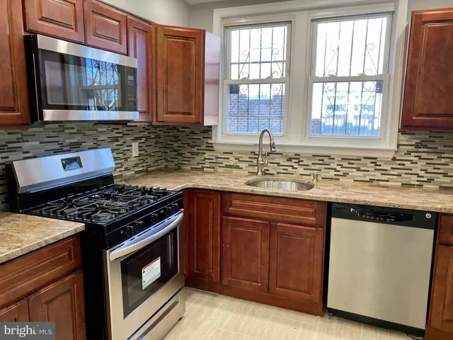 $1,300 | 1303 East Johnson Street, Unit 1, Philadelphia, PA 19119