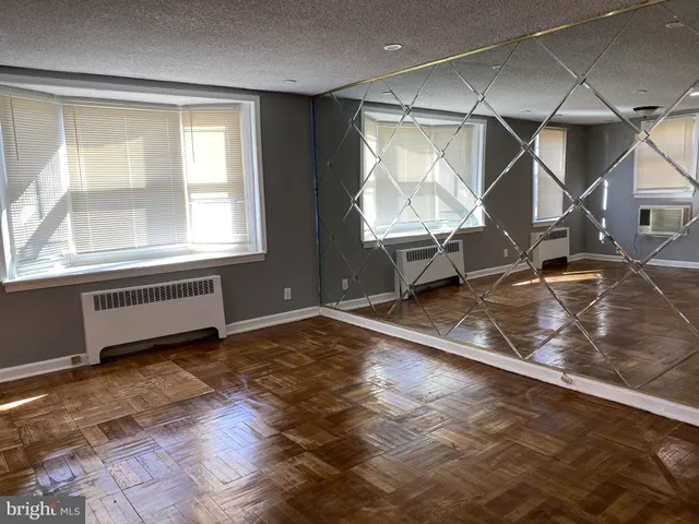 $1,300 | 1303 East Johnson Street, Unit 1, Philadelphia, PA 19119