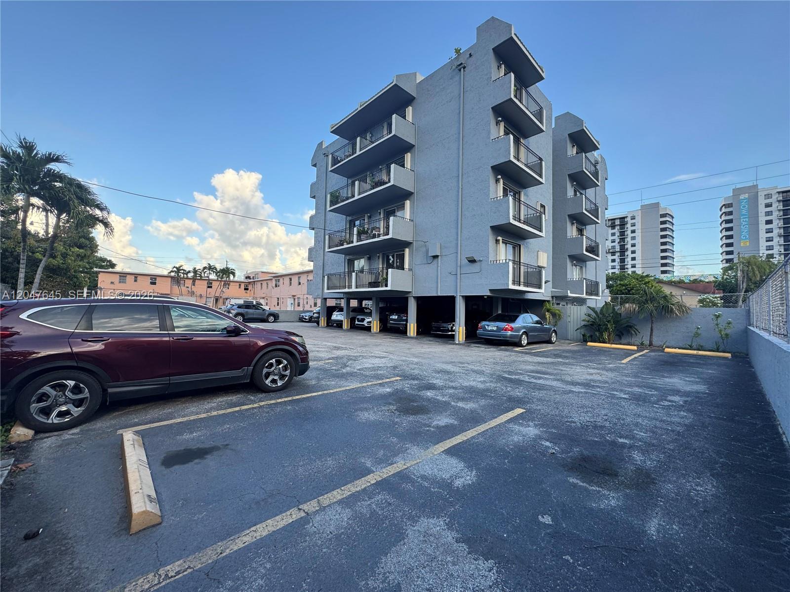 1933 Southwest 7th Street, Unit 504 Miami, FL 33135 - Photo 6 of 37