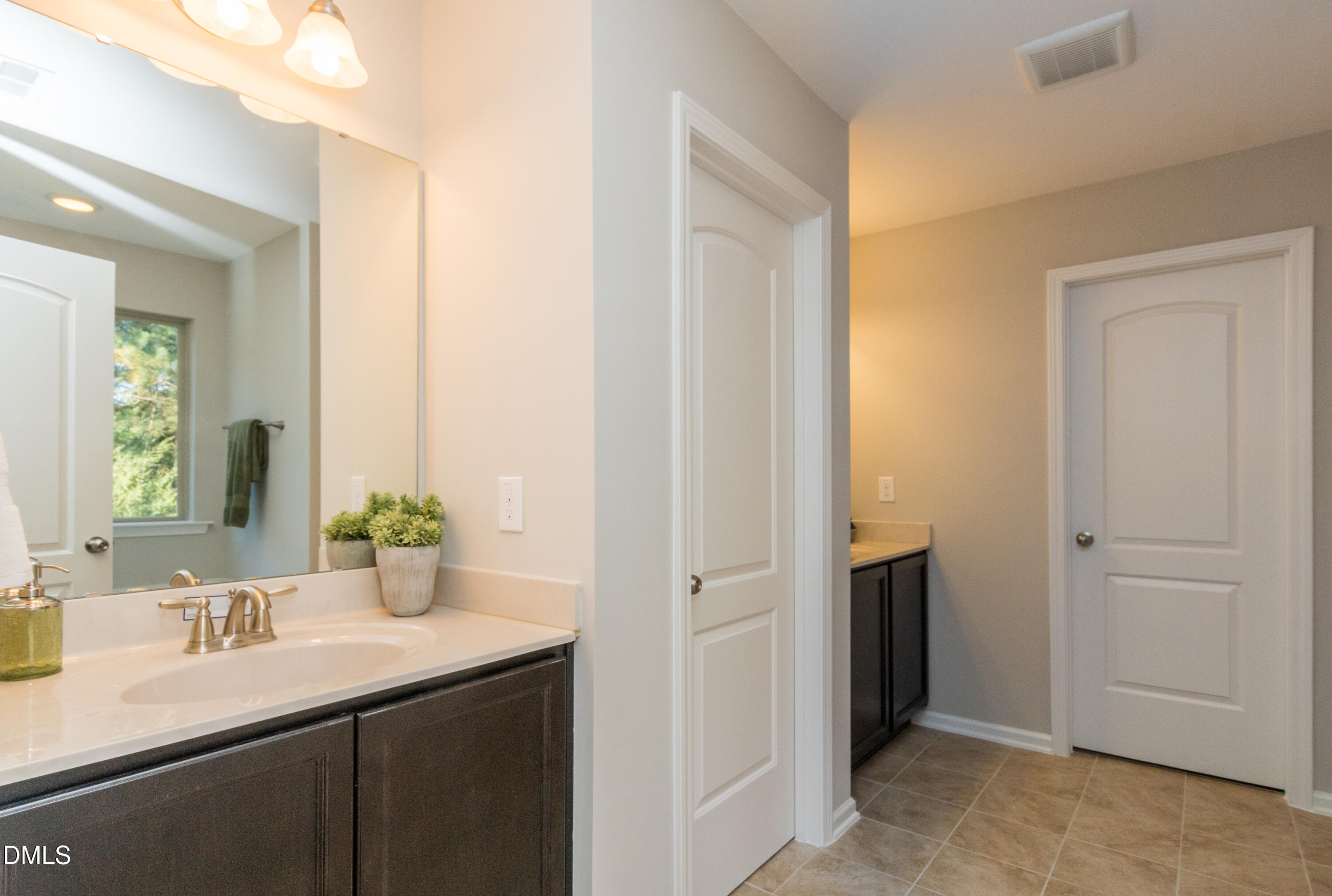 175 Starlet Rdg Way Clayton, NC 27520 - Photo 16 of 19 018_Master Bathroom