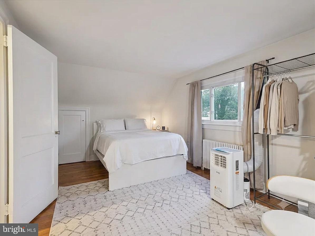 2113 Keith Road Abington, PA 19001 - Photo 14 of 17 2nd floor - Bedroom