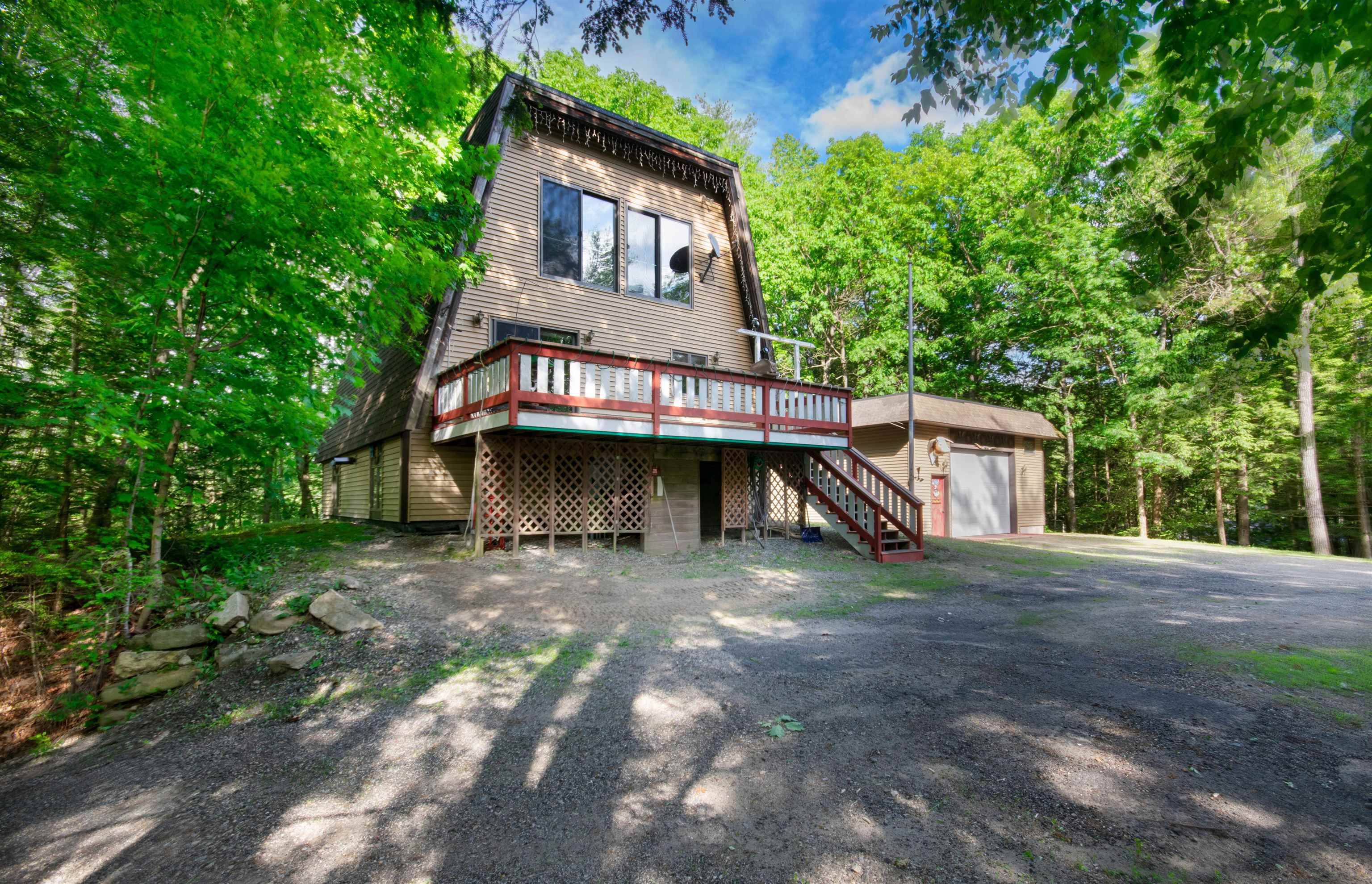 38 Wells Village Road Sandown, NH 03873 - Photo 2 of 32