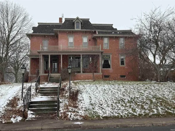 $275,000 | 356 North Jefferson Street, Berne, IN 46711