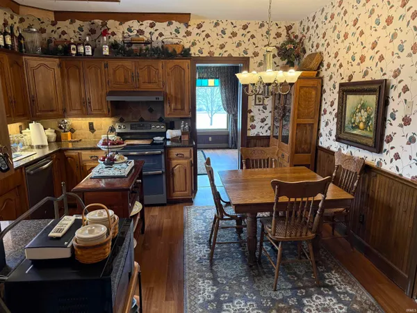$275,000 | 356 North Jefferson Street, Berne, IN 46711