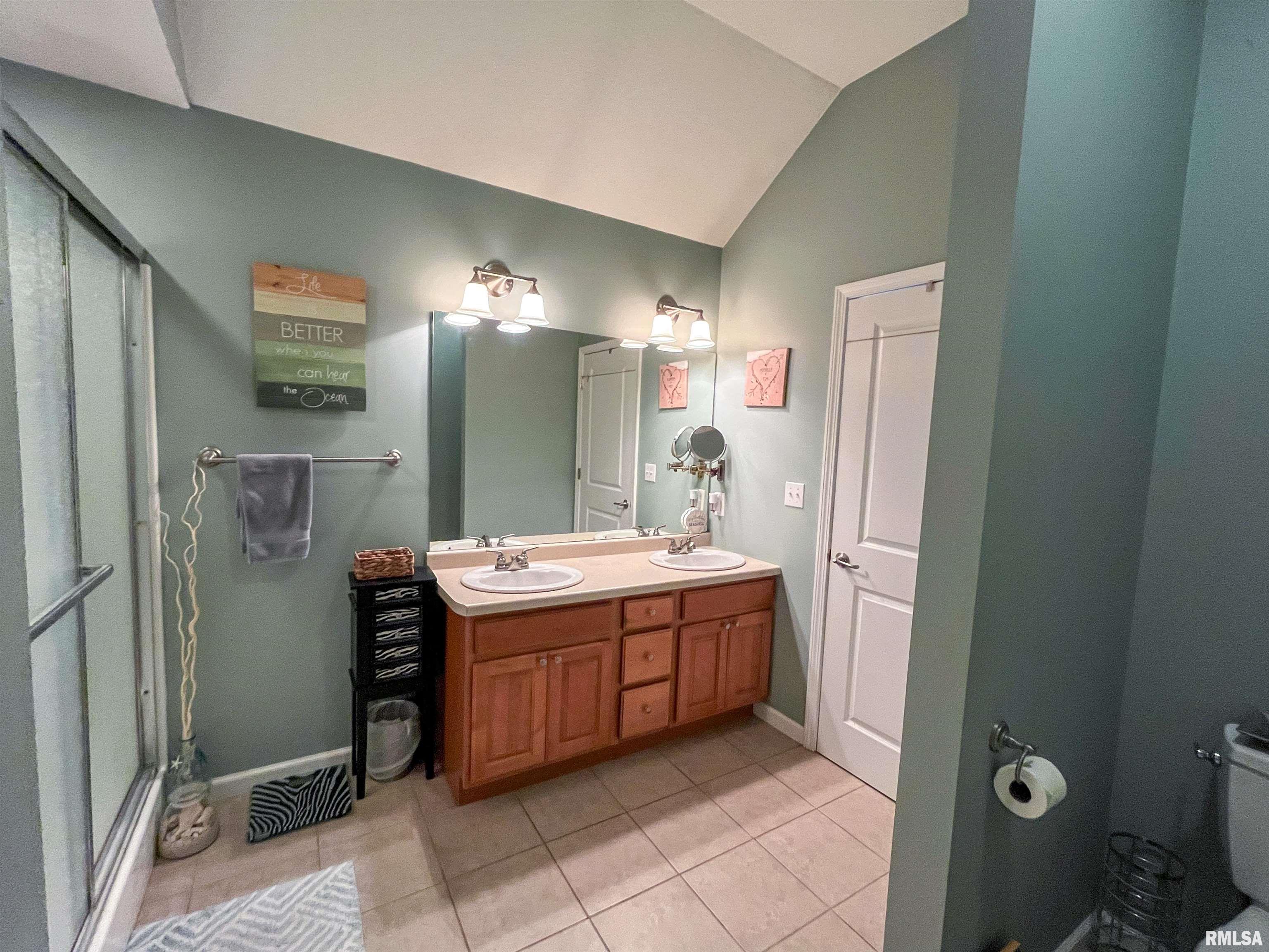 618 Brookfield Road Quincy, IL 62305 - Photo 26 of 41 Gallery Image 26
