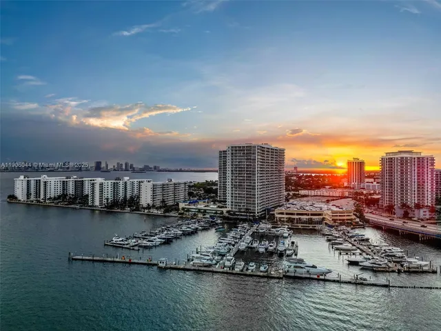 a picture of city view