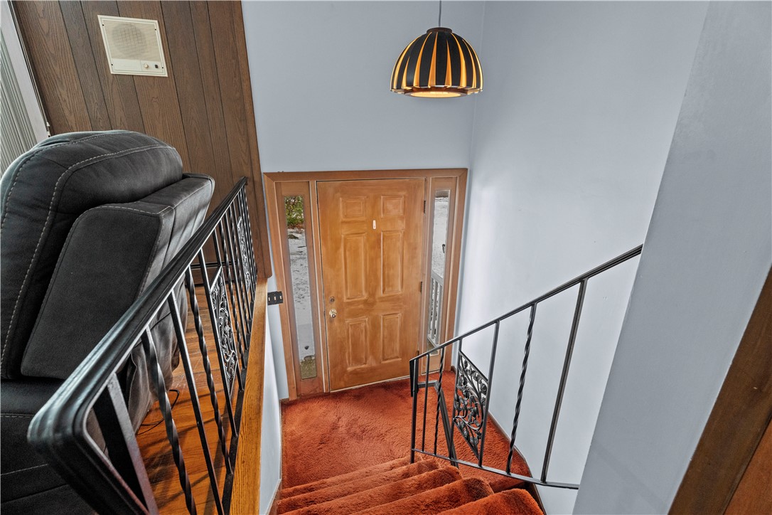 17 Ernest Drive Glocester, RI 02857 - Photo 19 of 40