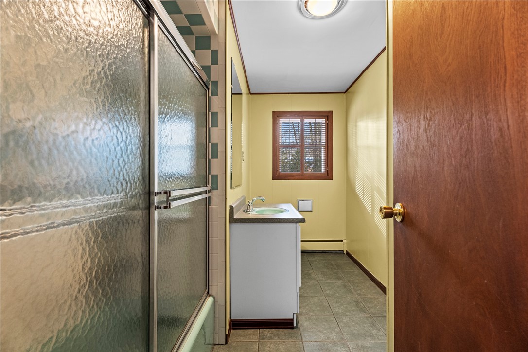 17 Ernest Drive Glocester, RI 02857 - Photo 20 of 40