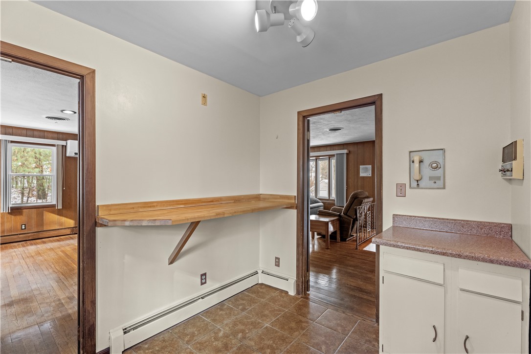 17 Ernest Drive Glocester, RI 02857 - Photo 8 of 40