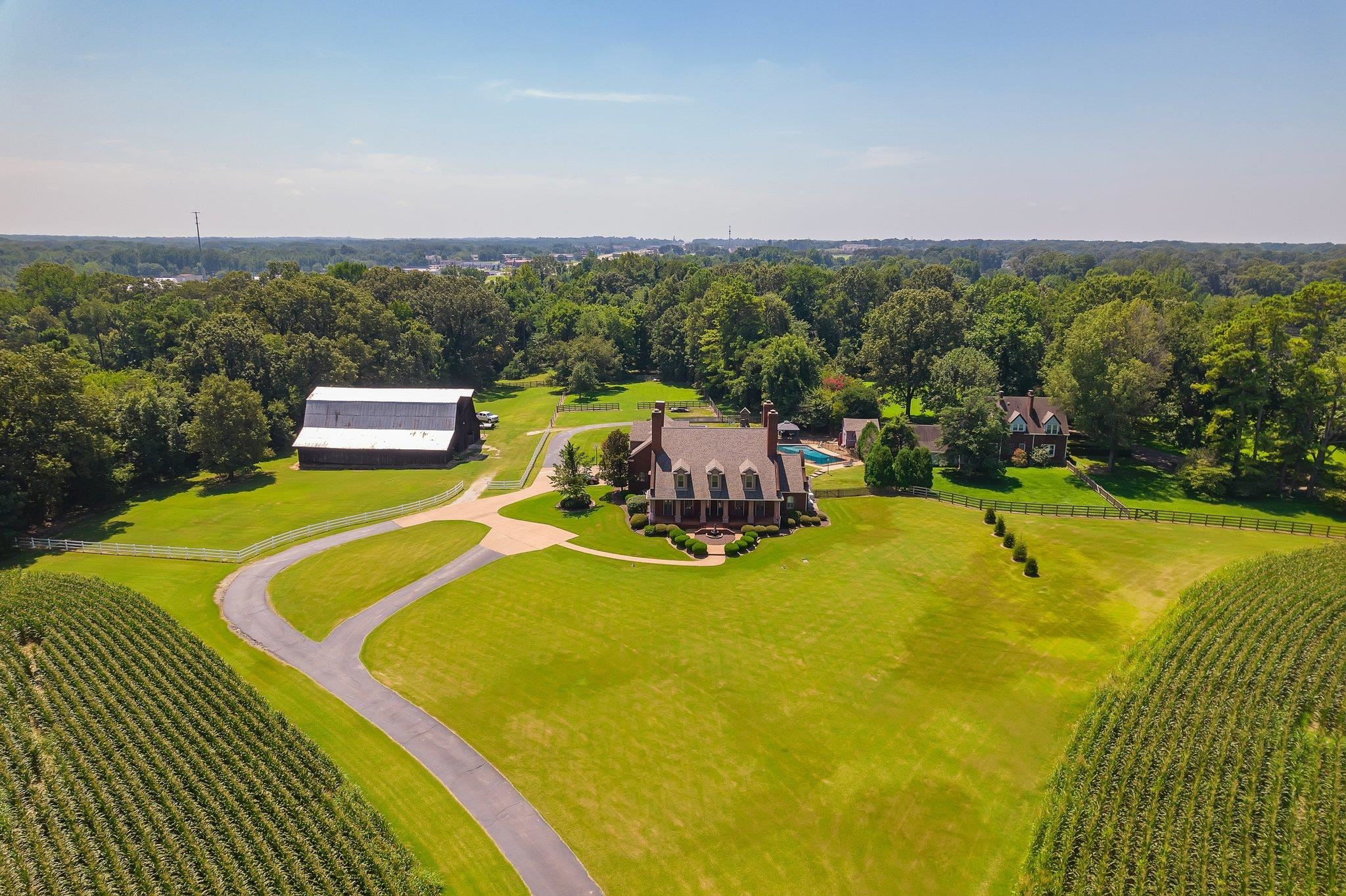1188 Ashport Road Jackson, TN 38305 - Photo 5 of 47 Photo 5