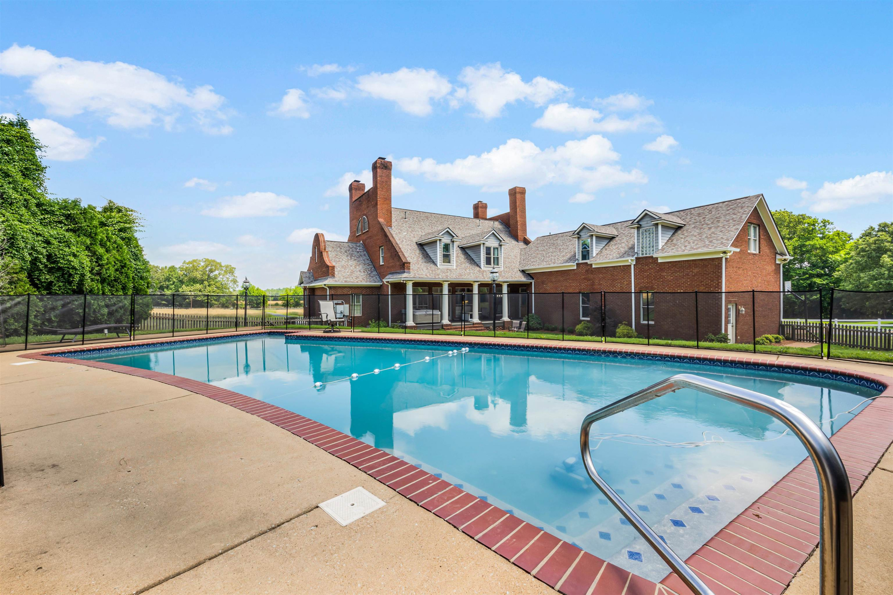 1188 Ashport Road Jackson, TN 38305 - Photo 7 of 47 Photo 7