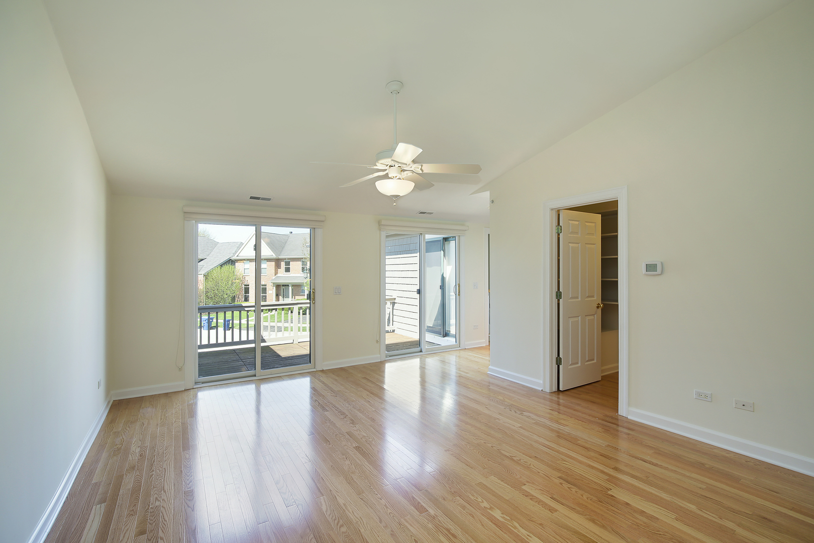 746 Lyster Road Highwood, IL 60040 - Photo 14 of 16