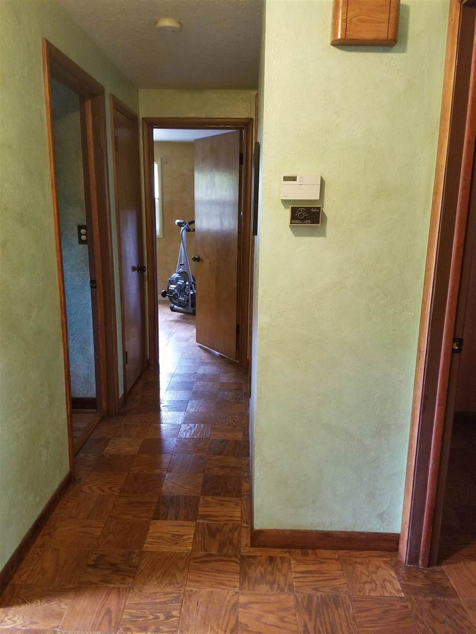 1902 South Stockman Road Mount Pleasant, MI 48858 - Photo 15 of 48 1831688-14.JPG