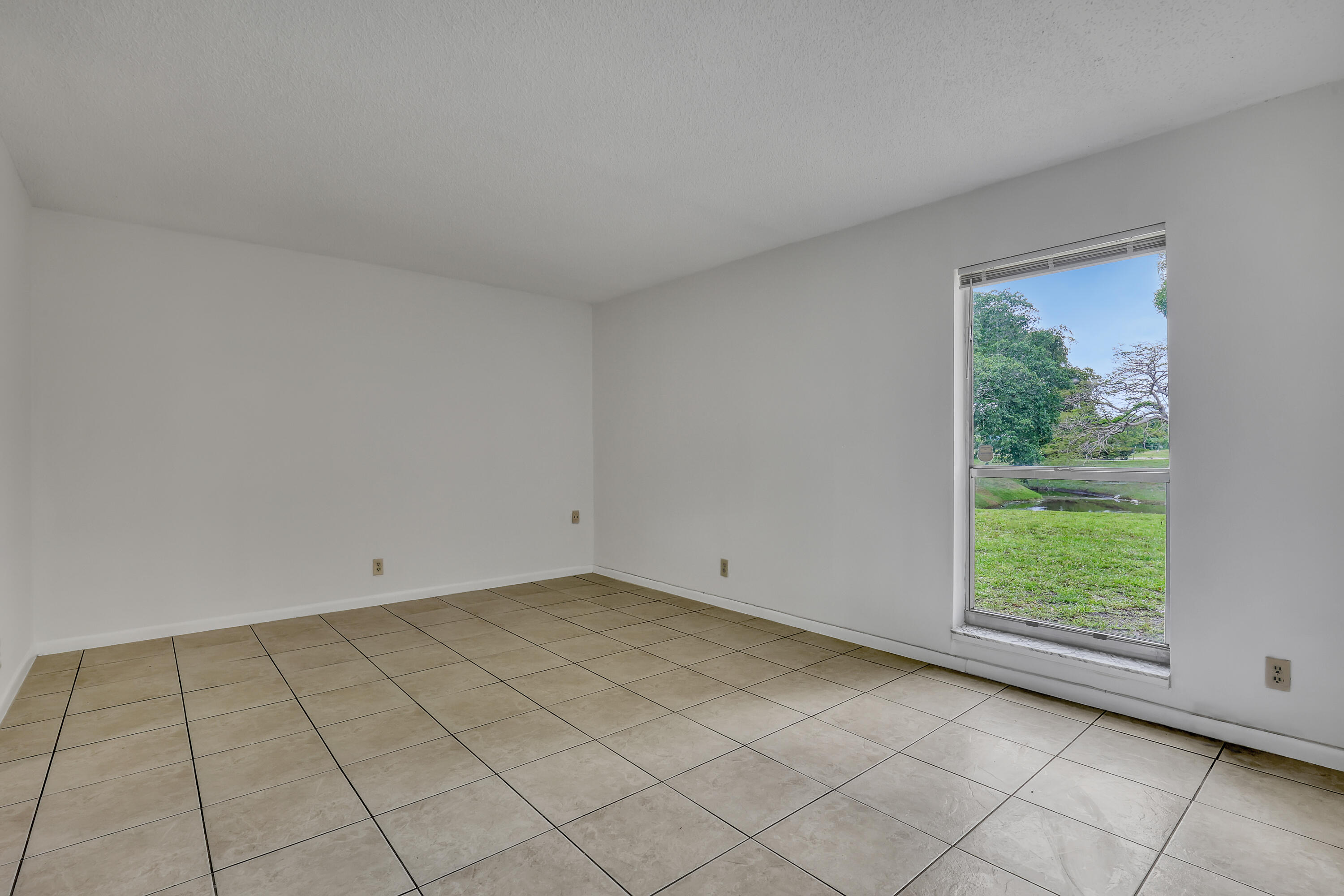 2800 Fiore Way, Unit 108 Delray Beach, FL 33445 - Photo 26 of 41 2800 Fiore Way #108 (14)