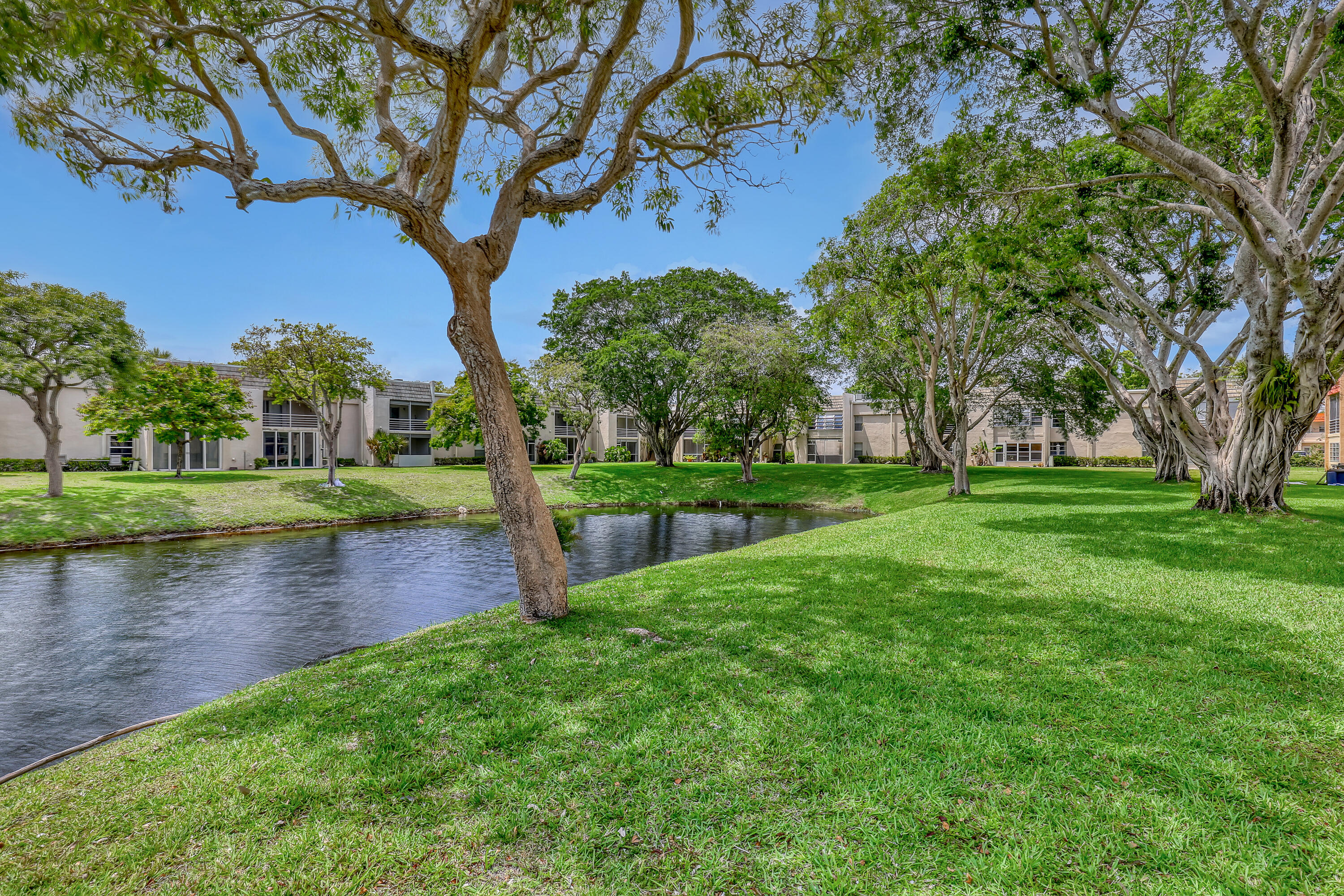 2800 Fiore Way, Unit 108 Delray Beach, FL 33445 - Photo 40 of 41 2800 Fiore Way #108 (29)