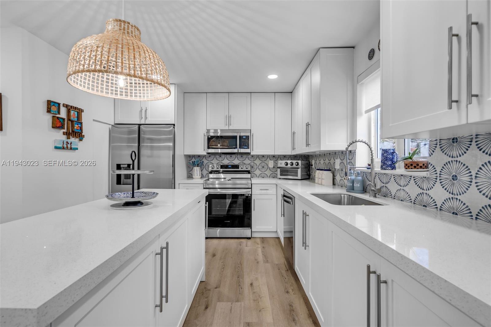 14642 Southwest 128th Court Road Miami, FL 33186 - Photo 13 of 50