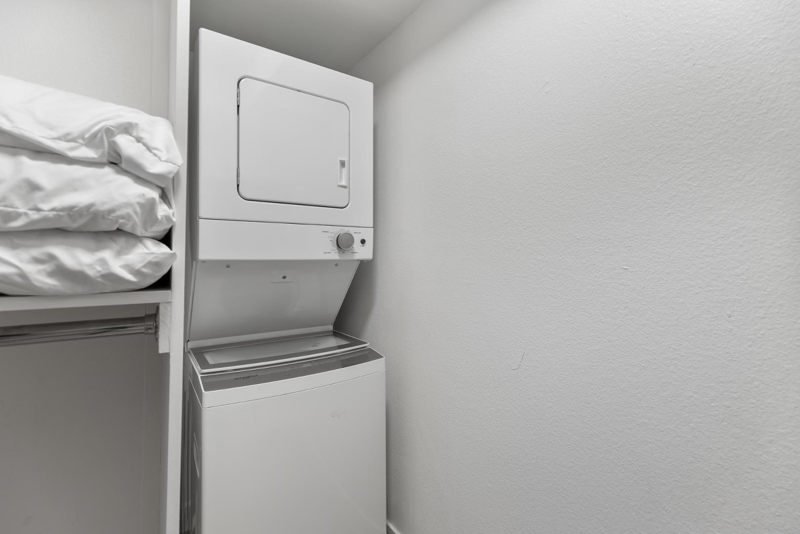 302 East Monte Vista Road, Unit A17 Phoenix, AZ 85004 - Photo 12 of 25 Photo #12