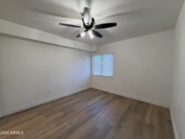$1,695 | 302 East Monte Vista Road, Unit A17, Phoenix, AZ 85004