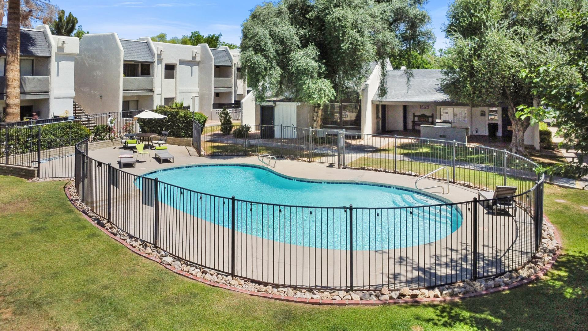 302 East Monte Vista Road, Unit A17 Phoenix, AZ 85004 - Photo 19 of 25 Photo #19