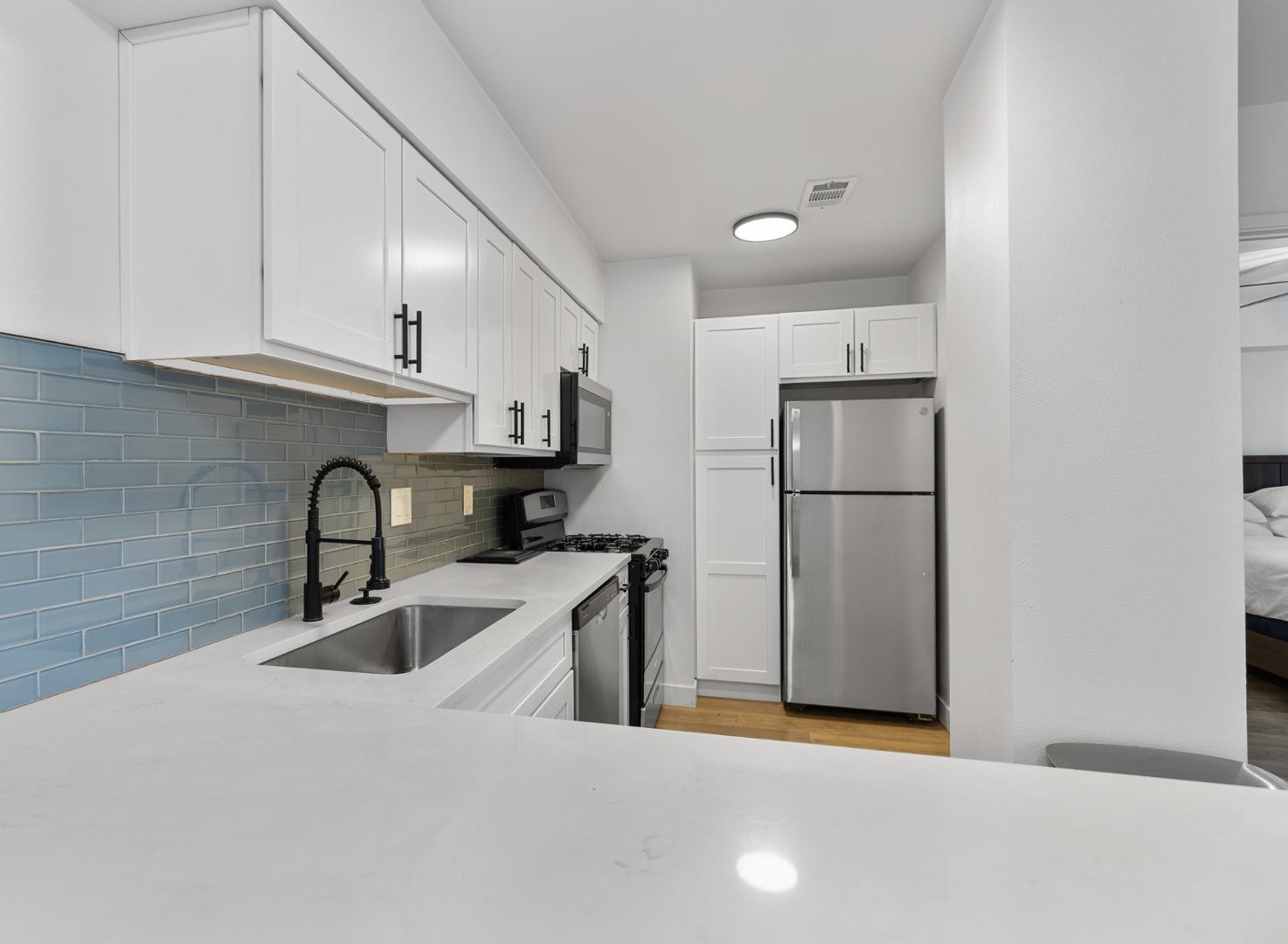 302 East Monte Vista Road, Unit A17 Phoenix, AZ 85004 - Photo 2 of 25 Photo #2