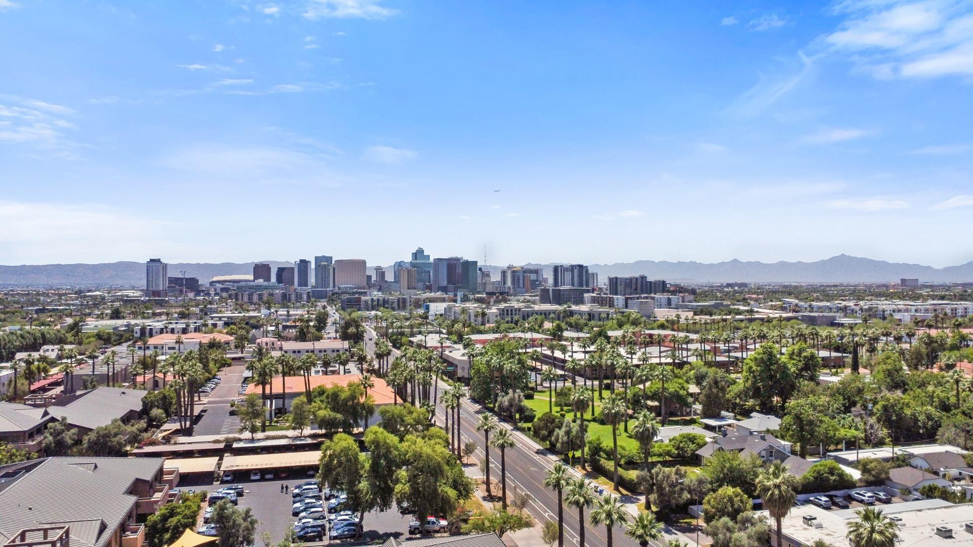 302 East Monte Vista Road, Unit A17 Phoenix, AZ 85004 - Photo 21 of 25 Photo #21