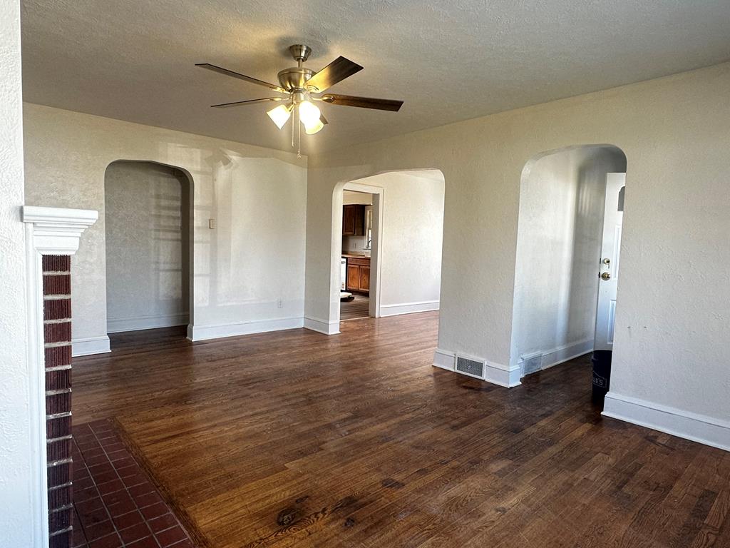 236 Mercer Street Beckley, WV 25801 - Photo 9 of 34 Gallery Image 9
