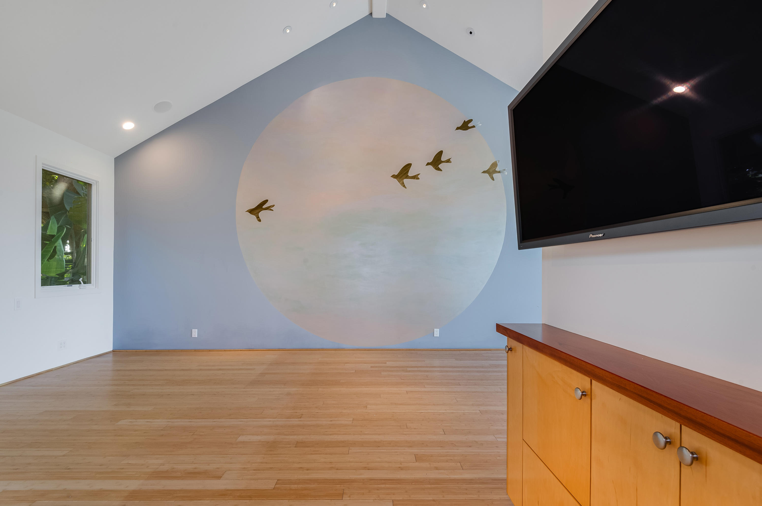 835 Puente Drive Santa Barbara, CA 93110 - Photo 19 of 40 master 6