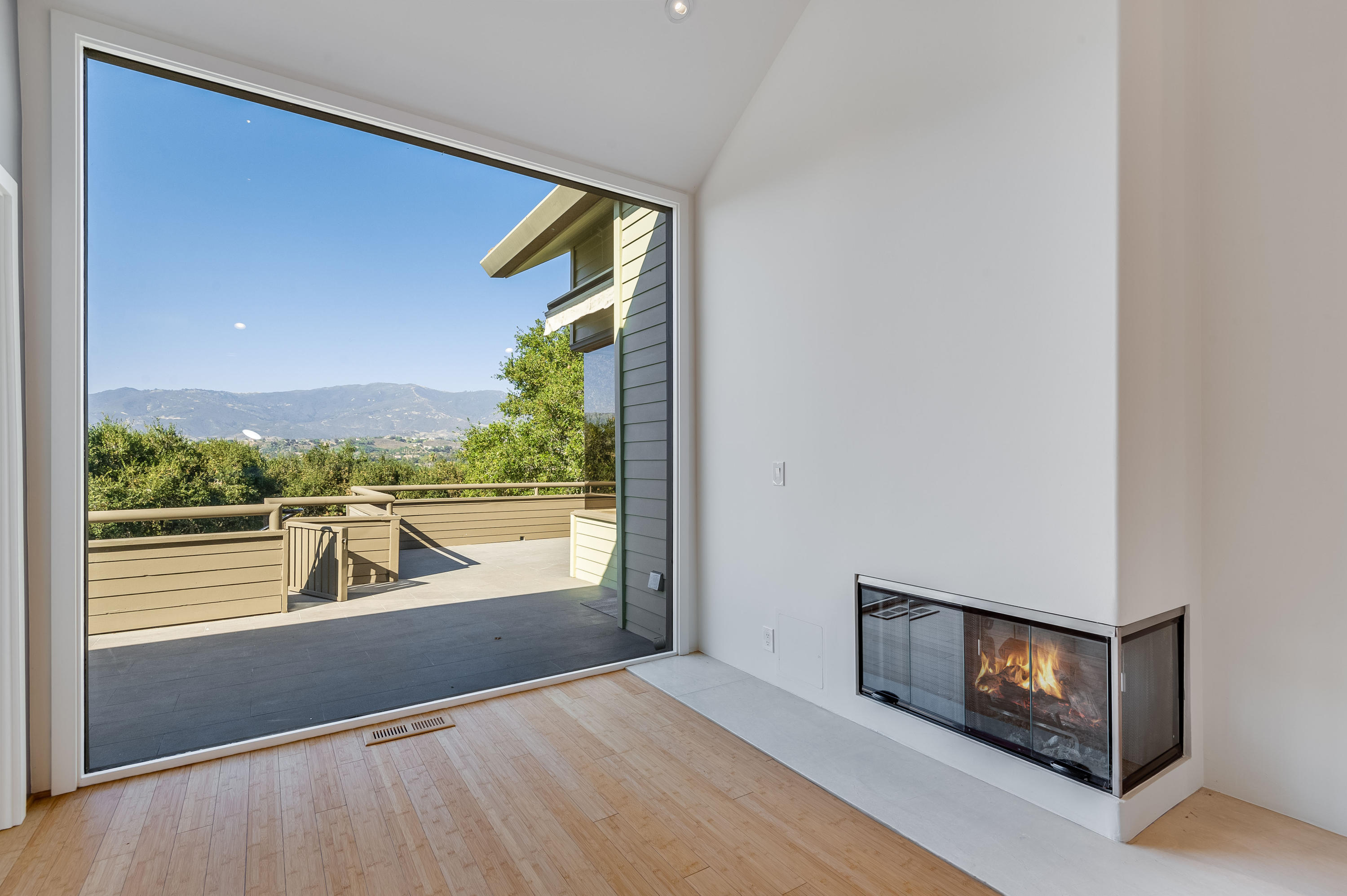 835 Puente Drive Santa Barbara, CA 93110 - Photo 22 of 40 master 4