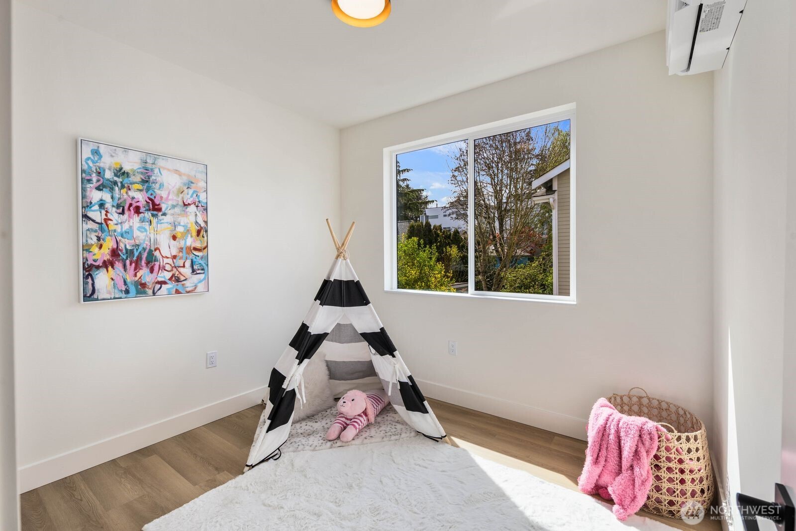 931 North 87th Street Seattle, WA 98103 - Photo 21 of 40 Gallery Image 21