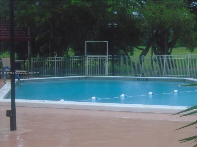 a view of outdoor space