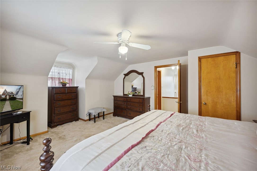 18107 Neff Road Cleveland, OH 44119 - Photo 16 of 35 Gallery Image 16