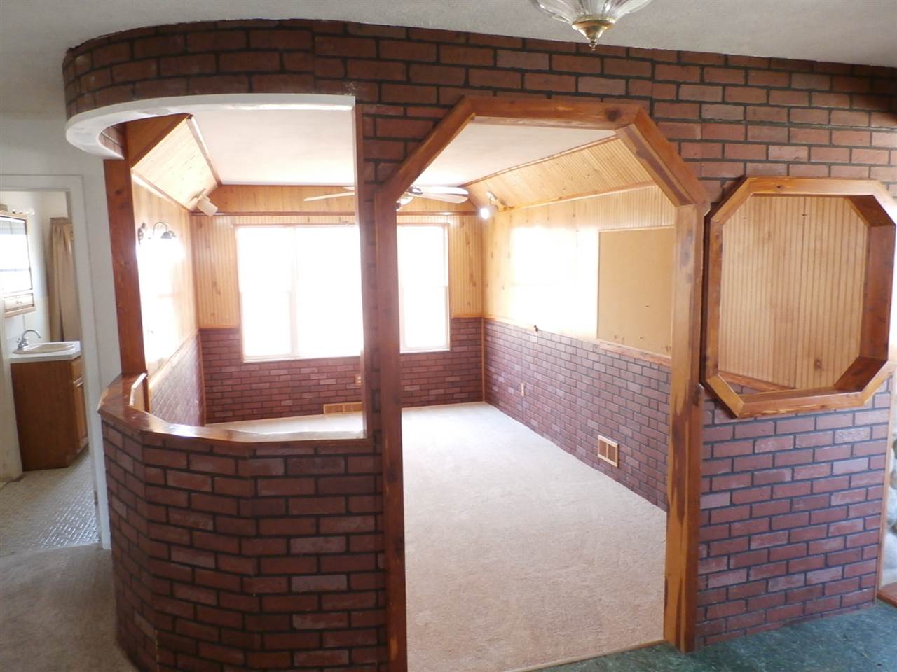 11396 Seymour Road Burt, MI 48417 - Photo 11 of 40 31377233-11.JPG