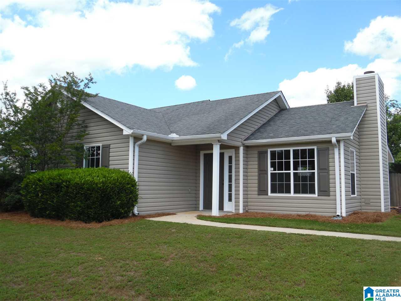 521 Warrior Drive Alabaster, AL 35007 - Photo 2 of 38